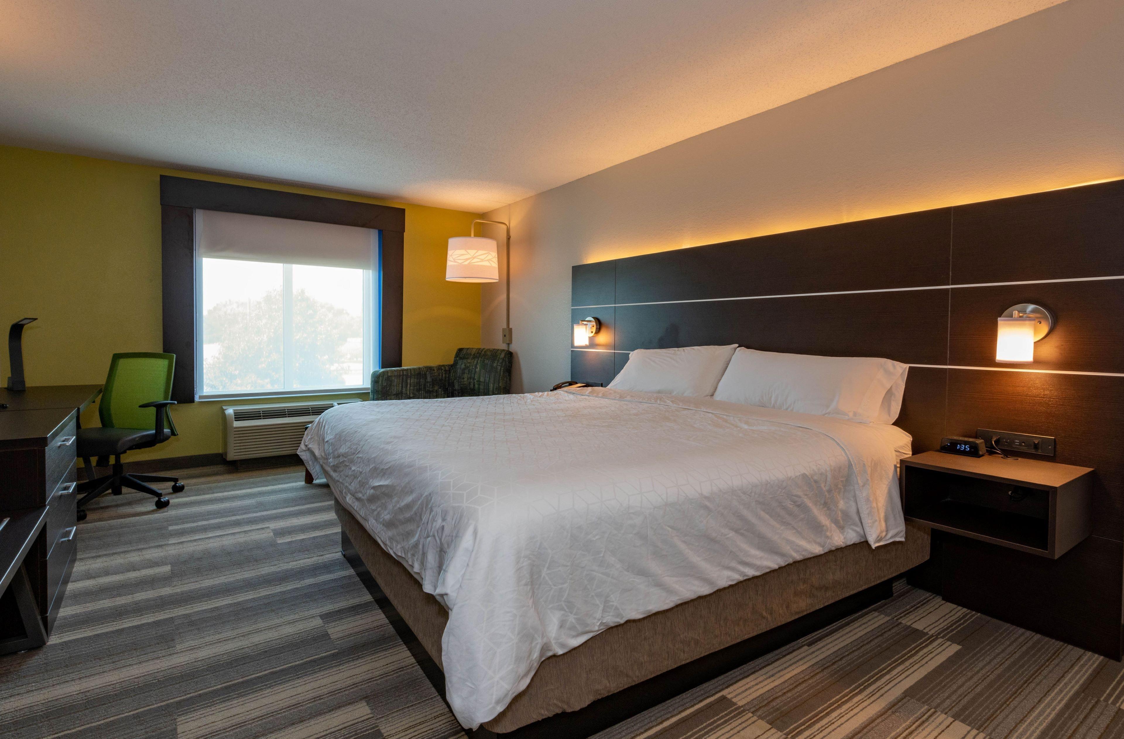 Holiday Inn Express Hotel & Suites Kansas City - Grandview By Ihg Exterior foto
